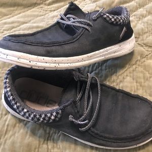 Hey dude womens shoes